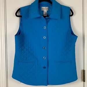Drapery’s & Damon’s teal blue quilted vest size PM. Light weight, pockets